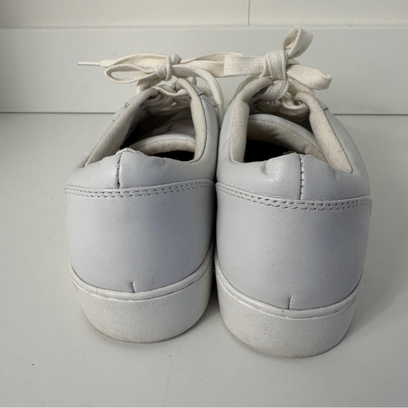 Vionic Syra White Leather Women's Sneakers Lace Up Comfort Travel Shoes - Picture 4 of 9